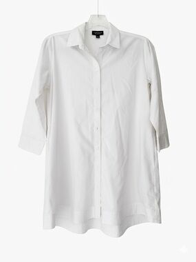 Topshop White tunic/ blouse/ dress features a classic collar and long sleeves